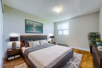 Nottingham Towers in Sarnia, ON - Foto de edificio - Building Photo