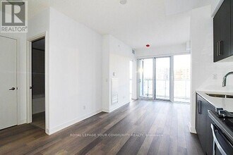 5180-5180 Yonge St in Toronto, ON - Building Photo - Building Photo