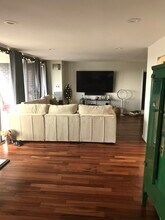 250 S Reynolds St, Unit 1505 in Alexandria, VA - Foto de edificio - Building Photo