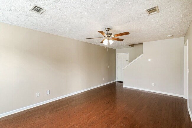 1416 Sprucedale Dr in Nashville, TN - Building Photo - Building Photo