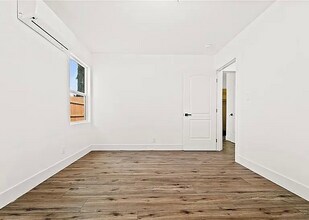 8124 Shirley Ave in Los Angeles, CA - Building Photo - Building Photo