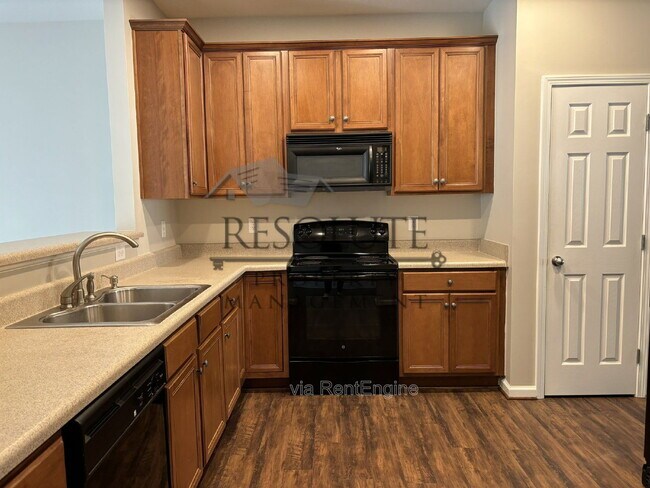 11316 Shadow Elms Ln in Raleigh, NC - Building Photo - Building Photo