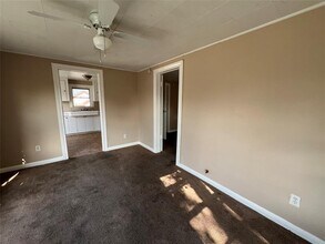 201 Olive Ave in Pasadena, TX - Building Photo - Building Photo