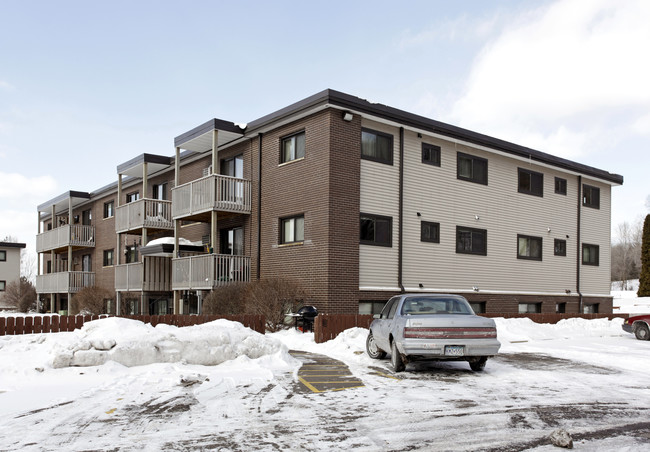 Mark Court Apartments in Newport, MN - Building Photo - Building Photo