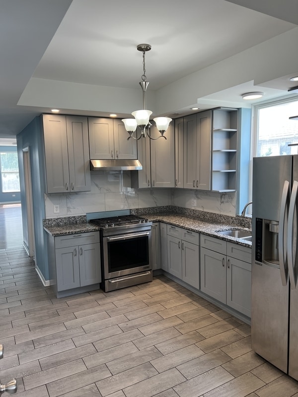 property at 10630 S Ave M