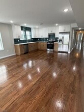 140 Littleton Ave, Unit 1 in Newark, NJ - Foto de edificio - Building Photo