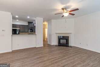 6802 Story Cir in Norcross, GA - Building Photo - Building Photo
