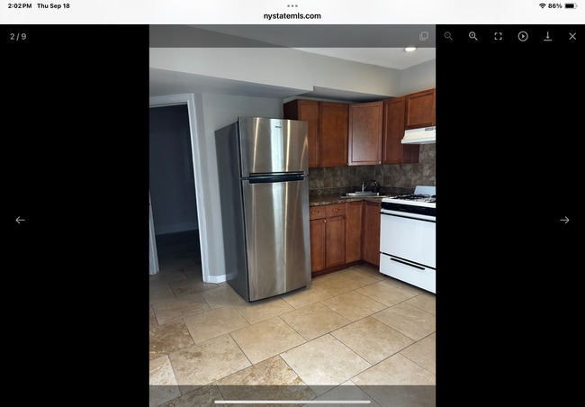 183 Merrill Ave, Unit Side Apartment in Staten Island, NY - Foto de edificio - Building Photo