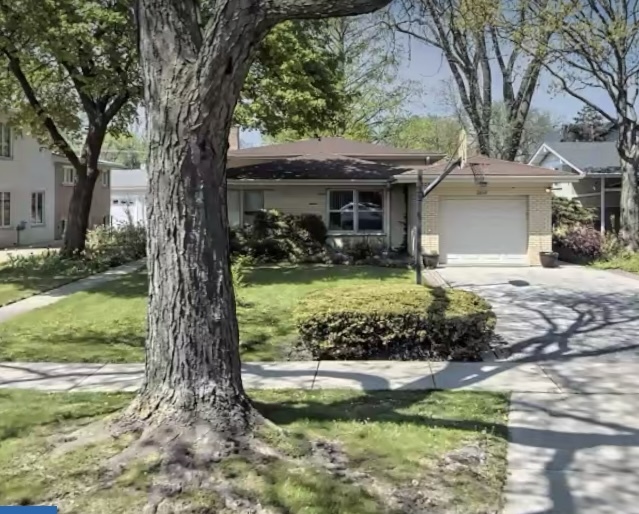 2606 Wilmette Ave in Wilmette, IL - Building Photo