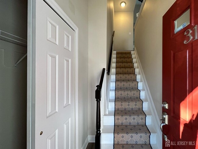 3108 Vroom Dr in Bridgewater, NJ - Building Photo - Building Photo