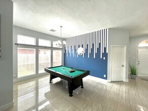 10807 Summer Meadows Ct in Houston, TX - Building Photo - Building Photo