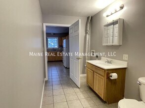 41 Vafiades Ave in Hermon, ME - Building Photo - Building Photo