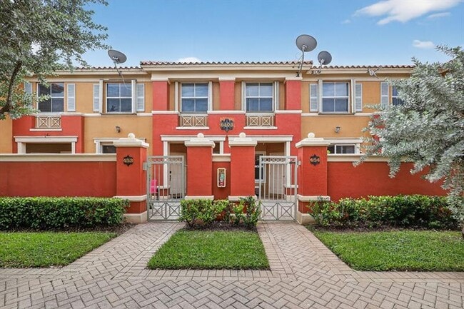 6103 NW 116 Pl in Doral, FL - Foto de edificio - Building Photo
