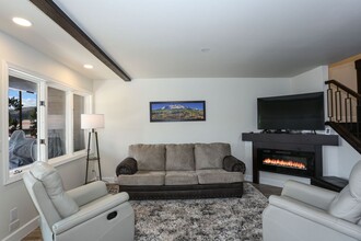6 S Face Dr in Breckenridge, CO - Foto de edificio - Building Photo