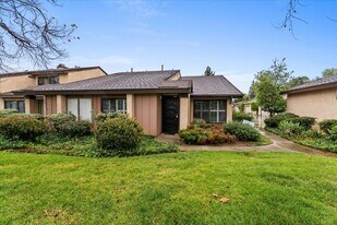 20048 Chase St in Los Angeles, CA - Building Photo