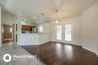 1581 S Chamberlain Blvd in North Port, FL - Building Photo - Building Photo