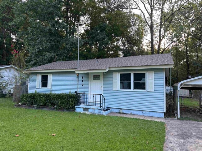 property at 819 Edgehill
