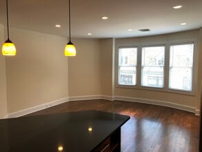 87 W Main St, Unit 2A in Somerville, NJ - Building Photo - Building Photo