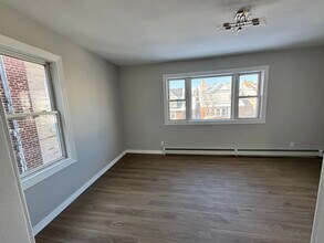 8510 5th Ave in North Bergen, NJ - Foto de edificio - Building Photo