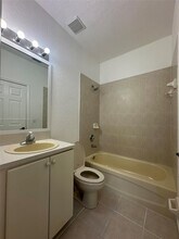 8244 NW 107th Path in Doral, FL - Building Photo - Building Photo