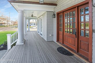 101 Tuttle Ave in Spring Lake, NJ - Building Photo - Building Photo