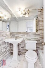345 W 53rd St in New York, NY - Building Photo - Building Photo