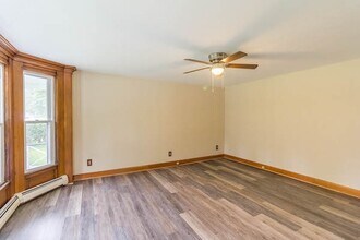 8755 Jackson St in Mentor, OH - Building Photo - Building Photo