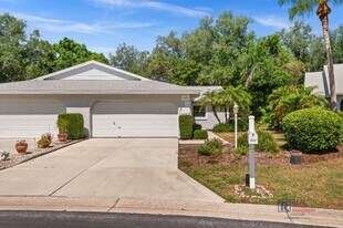 3622 Bonaventure Ct in Sarasota, FL - Building Photo
