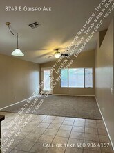 8749 E Obispo Ave in Mesa, AZ - Building Photo - Building Photo