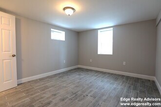 39 Trapelo St, Unit B in Boston, MA - Building Photo - Building Photo