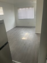 15236 Tireman Ave in Detroit, MI - Building Photo - Building Photo