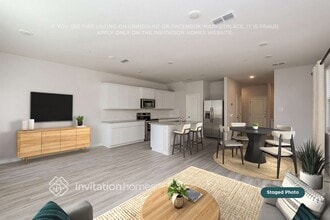 6411 Blue Trl in Arlington, TX - Foto de edificio - Building Photo