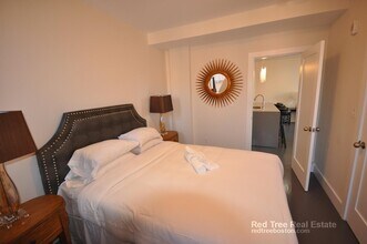 659 Massachusetts Ave, Unit 3 in Boston, MA - Building Photo - Building Photo