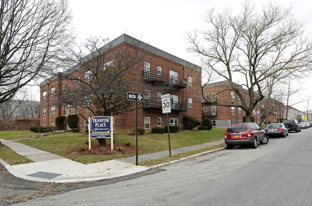 Trantor Place Apartments in Staten Island, NY - Building Photo