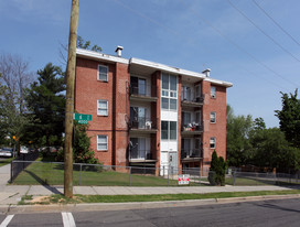 4020 6th St SE Apartments