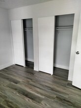 10395 N Kendall Dr in Miami, FL - Building Photo - Building Photo