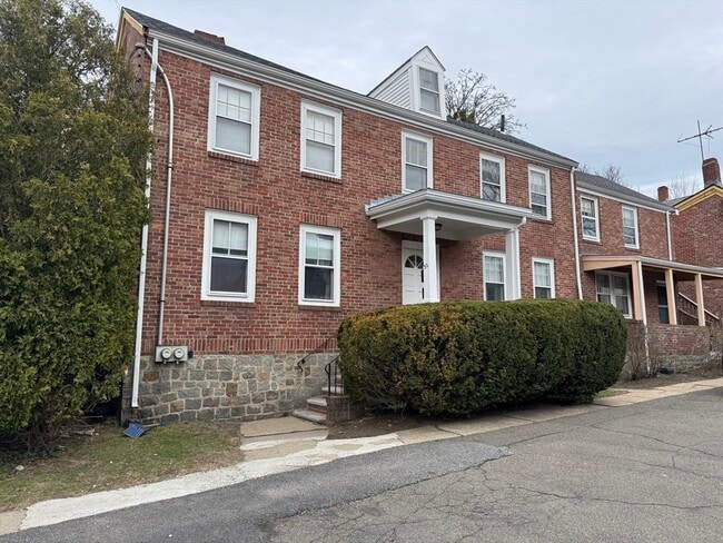 property at 32 Shepard St