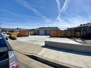 194 S White Rd in San Jose, CA - Building Photo - Building Photo