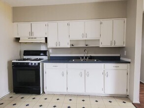 1314 Lampkin St in Bossier City, LA - Building Photo - Building Photo