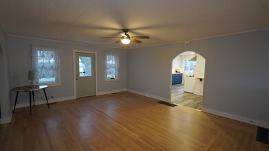 6551 Abbott Rd in Reading, MI - Building Photo - Building Photo