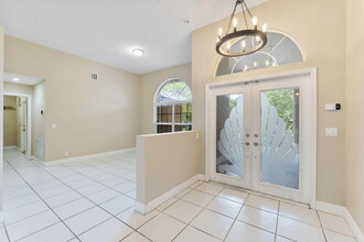 4868 Kensington Cir in Coral Springs, FL - Building Photo - Building Photo