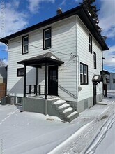 28455 Melvin St in Roseville, MI - Foto de edificio - Building Photo