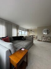 5757 N Sheridan Rd in Chicago, IL - Building Photo - Building Photo