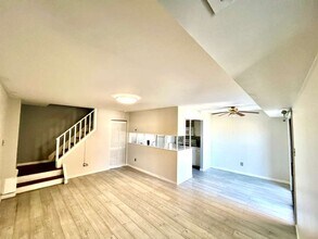 4908 W Brigantine Ct in Wilmington, DE - Building Photo - Building Photo