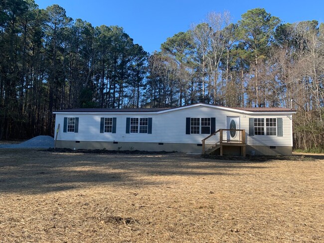 97 Arthur Rd in Hull, GA - Building Photo - Building Photo