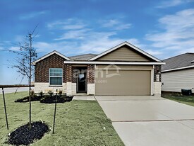2701 Iberia Ct in Seguin, TX - Building Photo