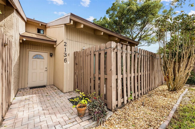 2136 SW 81st Way in Davie, FL - Building Photo - Building Photo