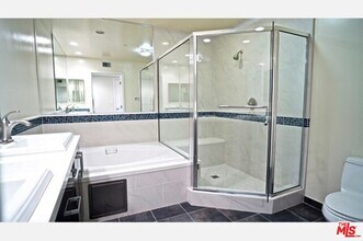 1616 S Westgate Ave in Los Angeles, CA - Building Photo - Building Photo