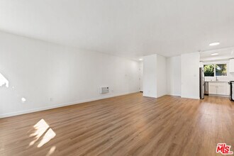 836 Ashland Ave in Santa Monica, CA - Building Photo - Building Photo