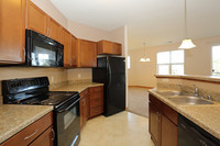 Glacier Valley Apartments in Madison, WI - Building Photo - Interior Photo